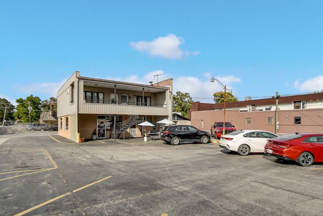 2513 Ridge Road, Lansing, IL 60438