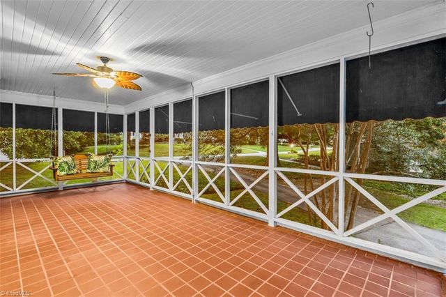 809 Hillcrest Drive, High Point, NC 27262