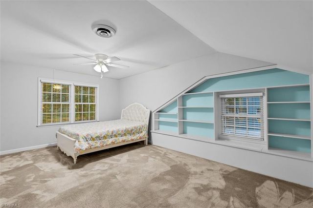 809 Hillcrest Drive, High Point, NC 27262
