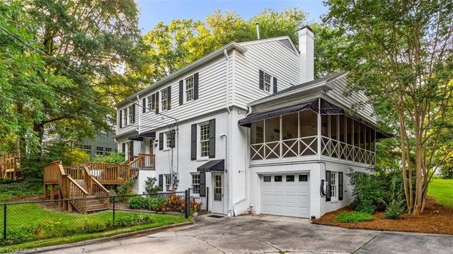 809 Hillcrest Drive, High Point, NC 27262