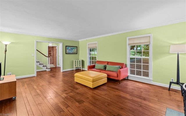 809 Hillcrest Drive, High Point, NC 27262