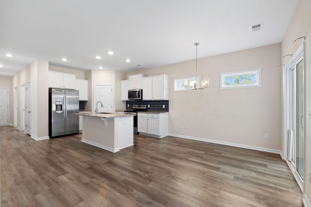 115 Avery Woods Dr., Longs, SC 29568