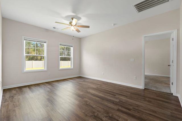 115 Avery Woods Dr., Longs, SC 29568