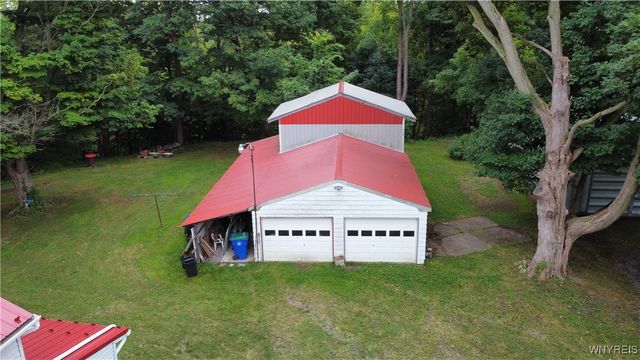 12226 Ridge Road, Ridgeway, NY 14103
