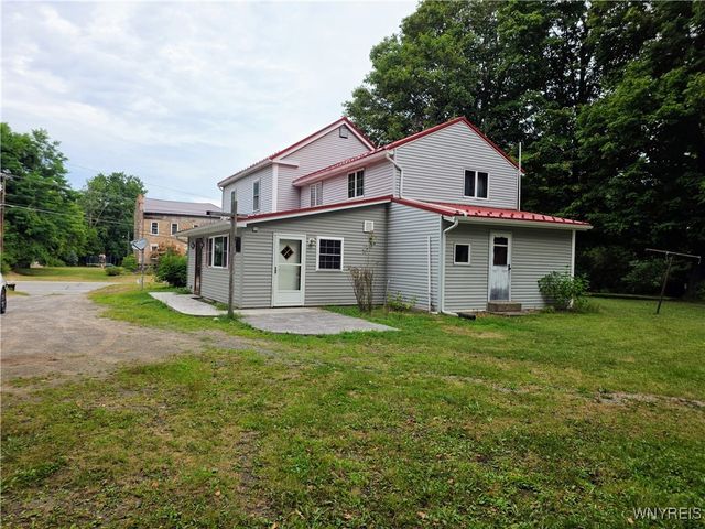 12226 Ridge Road, Ridgeway, NY 14103