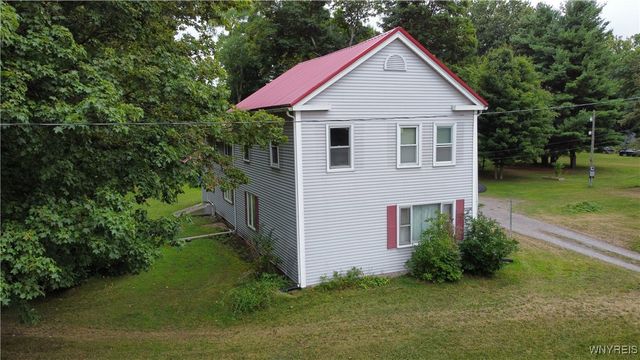 12226 Ridge Road, Ridgeway, NY 14103