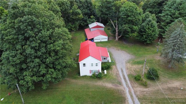 12226 Ridge Road, Ridgeway, NY 14103