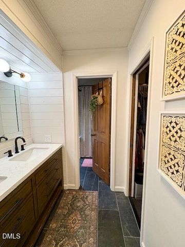 625 Mccray Road, Burlington, NC 27217