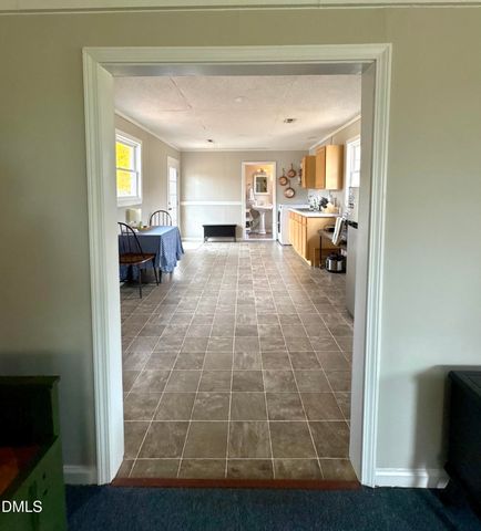 625 Mccray Road, Burlington, NC 27217