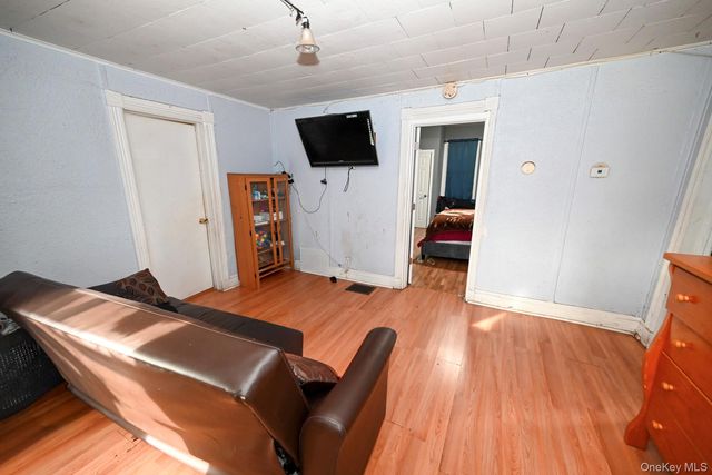 45 Rider Avenue, Patchogue, NY 11772