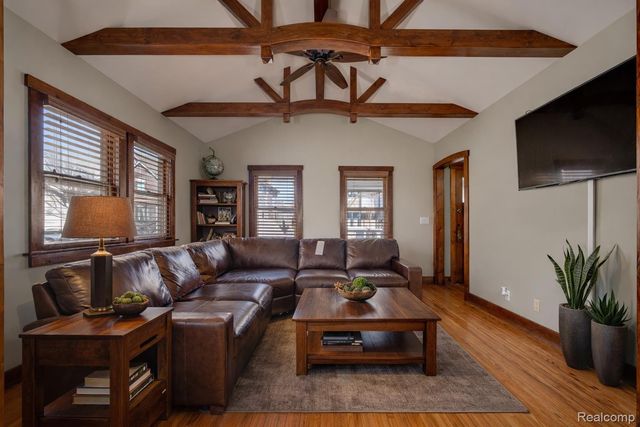 1440 Ruffner Avenue, Birmingham, MI 48009