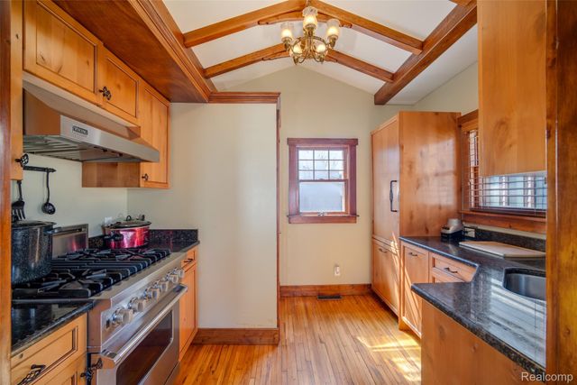 1440 Ruffner Avenue, Birmingham, MI 48009