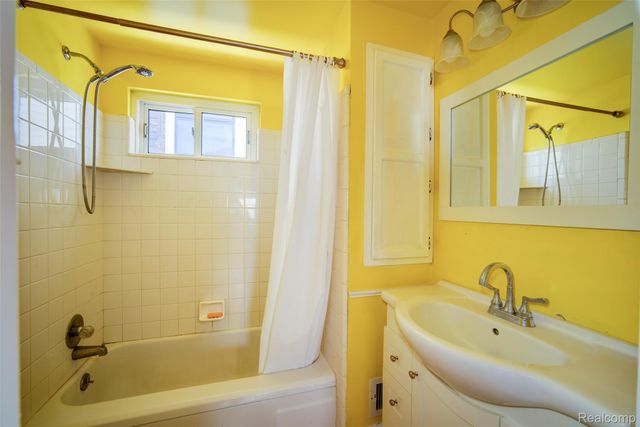 1440 Ruffner Avenue, Birmingham, MI 48009