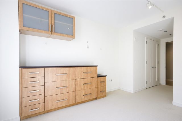 580 Washington St 12E, Boston, MA 02111