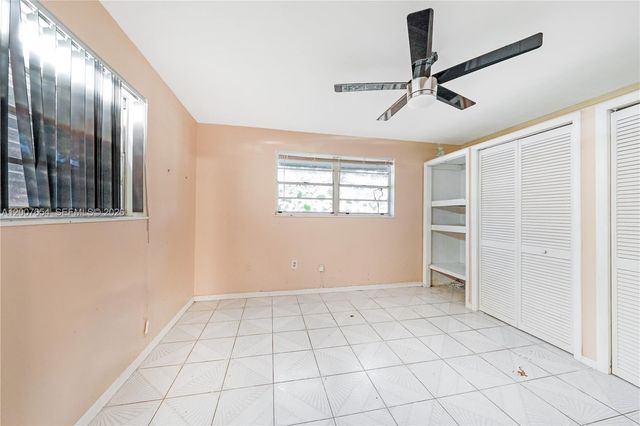 20000 SW 216th St, Miami, FL 33170