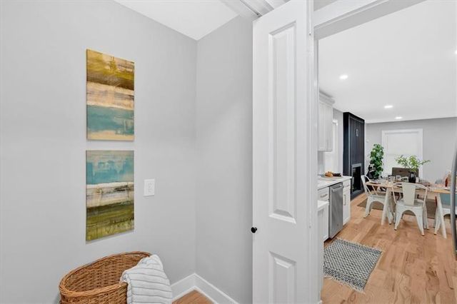 786 Neal Street NW, Atlanta, GA 30318