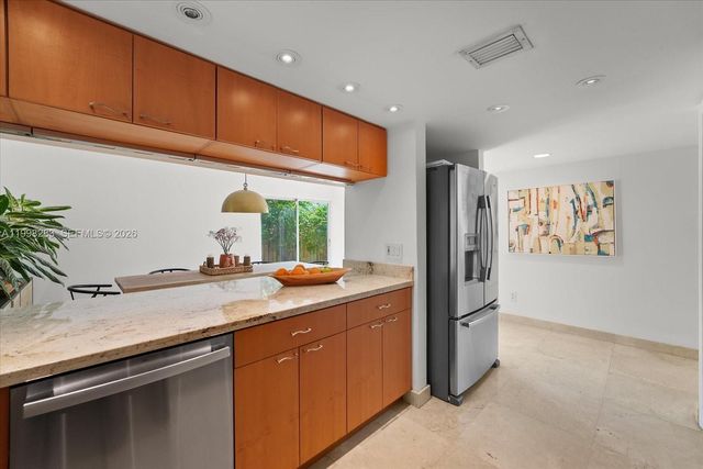 2721 SW 22nd Ave A, Miami, FL 33133