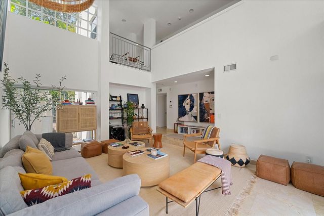 2721 SW 22nd Ave A, Miami, FL 33133