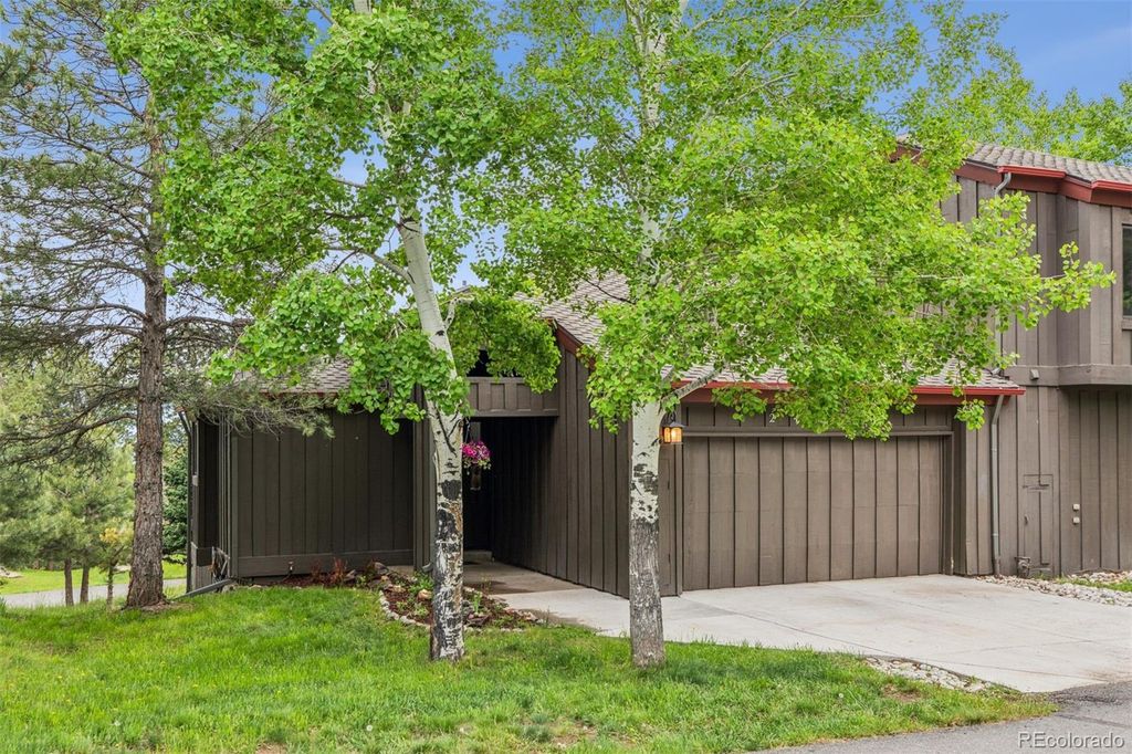 24036 Currant Drive, Golden, CO 80401