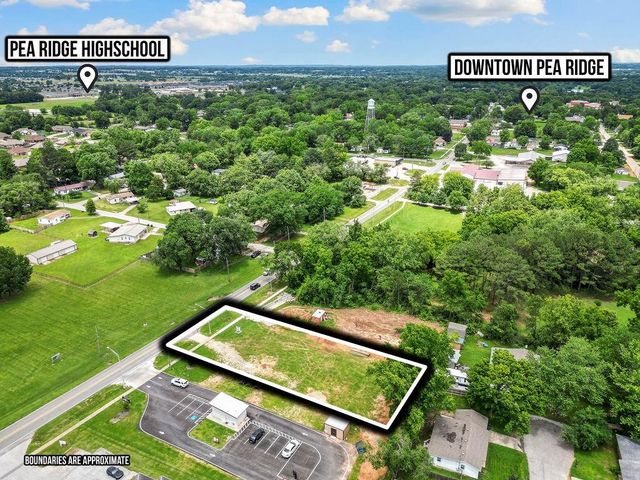 000 N Curtis Avenue, Pea Ridge, AR 72751