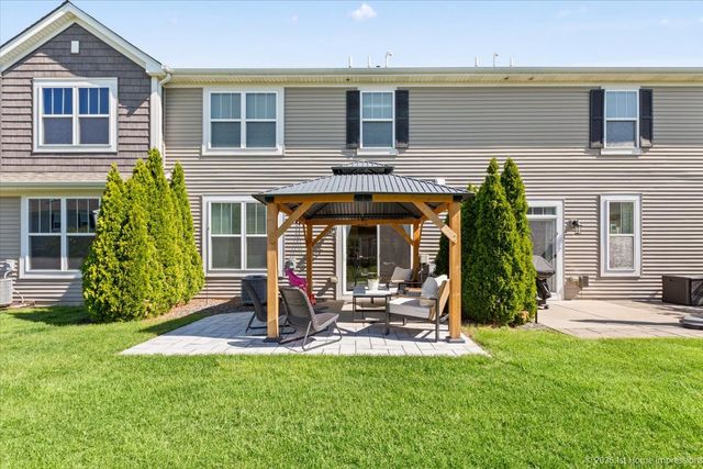 16127 W Coneflower Drive, Lockport, IL 60441