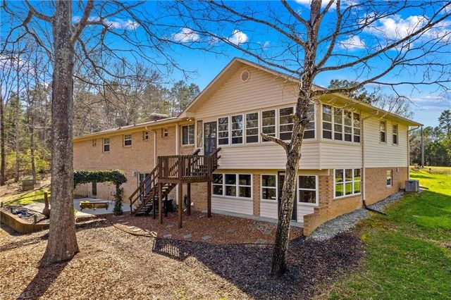 5075 Lakeview Drive, Salisbury, NC 28147