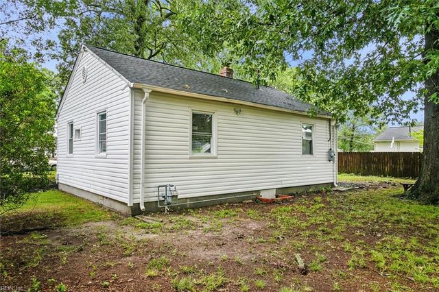 714 Hilton BLVD, Newport News, VA 23605