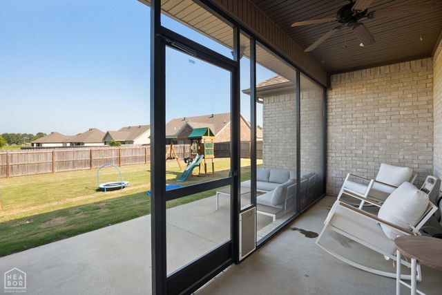 119 East Hills, Bono, AR 72416