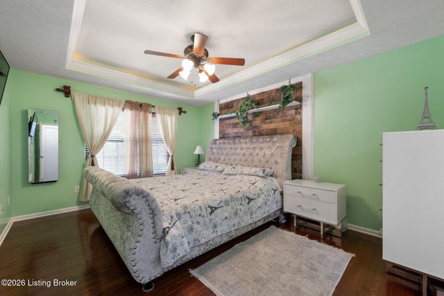 611 Peaceful Dr, Elizabethtown, KY 42701