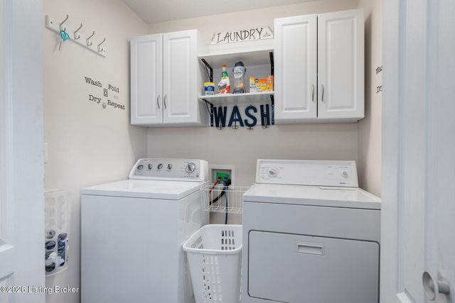 611 Peaceful Dr, Elizabethtown, KY 42701