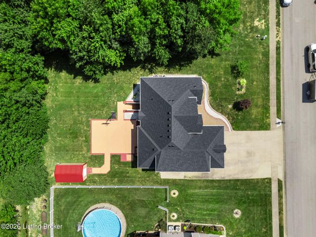611 Peaceful Dr, Elizabethtown, KY 42701