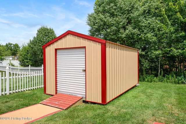 611 Peaceful Dr, Elizabethtown, KY 42701