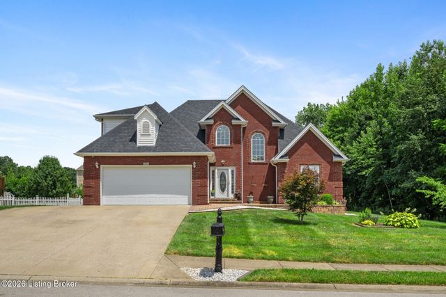 611 Peaceful Dr, Elizabethtown, KY 42701