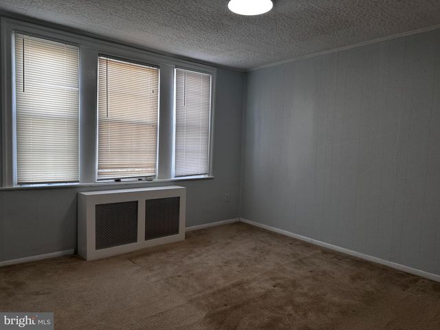 574 E CHELTENHAM AVE, Philadelphia, PA 19120