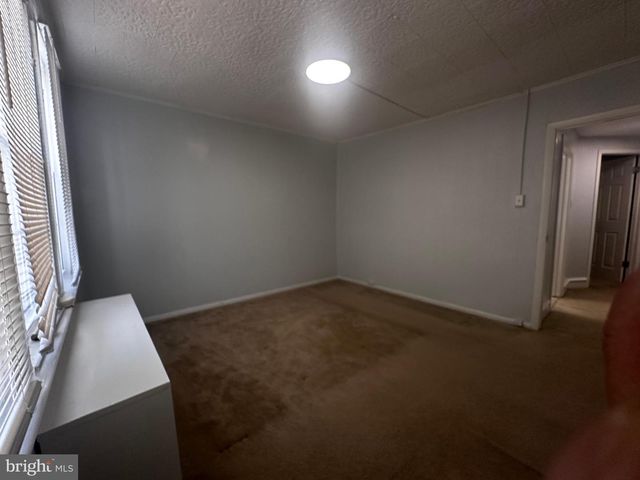 574 E CHELTENHAM AVE, Philadelphia, PA 19120
