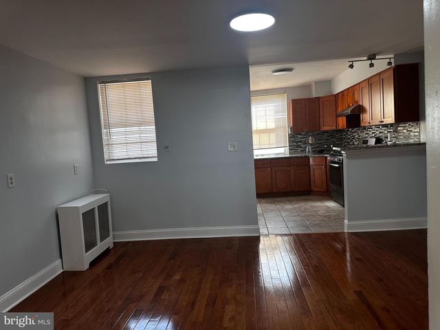 574 E CHELTENHAM AVE, Philadelphia, PA 19120