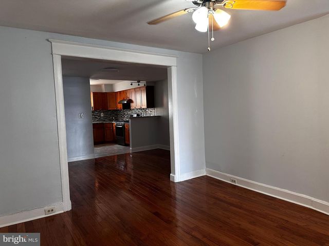 574 E CHELTENHAM AVE, Philadelphia, PA 19120