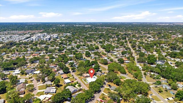 5700 HARDING BOULEVARD NE, St Petersburg, FL 33703