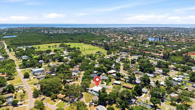 5700 HARDING BOULEVARD NE, St Petersburg, FL 33703