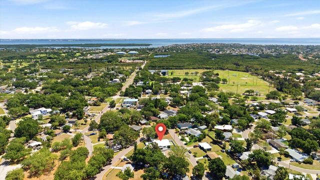 5700 HARDING BOULEVARD NE, St Petersburg, FL 33703