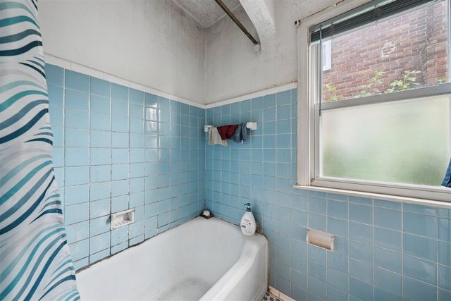 17360 Mansfield Street, Detroit, MI 48235