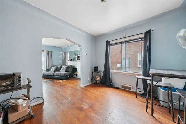 17360 Mansfield Street, Detroit, MI 48235