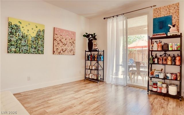 9395 Arrowhead Bluff Avenue, Las Vegas, NV 89149