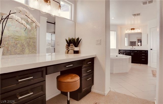 9395 Arrowhead Bluff Avenue, Las Vegas, NV 89149