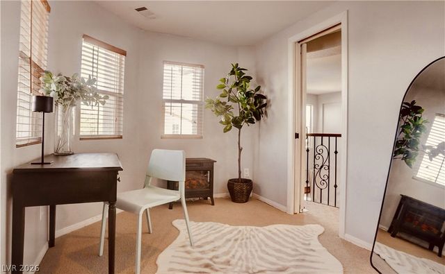 9395 Arrowhead Bluff Avenue, Las Vegas, NV 89149