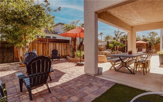 9395 Arrowhead Bluff Avenue, Las Vegas, NV 89149