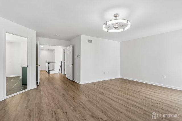 56 Chesapeake Road, South Brunswick, NJ 08852