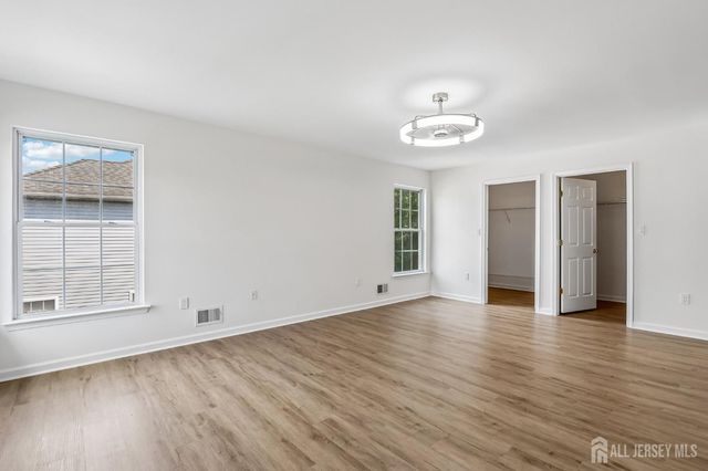56 Chesapeake Road, South Brunswick, NJ 08852