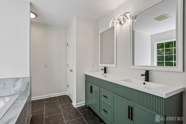 56 Chesapeake Road, South Brunswick, NJ 08852