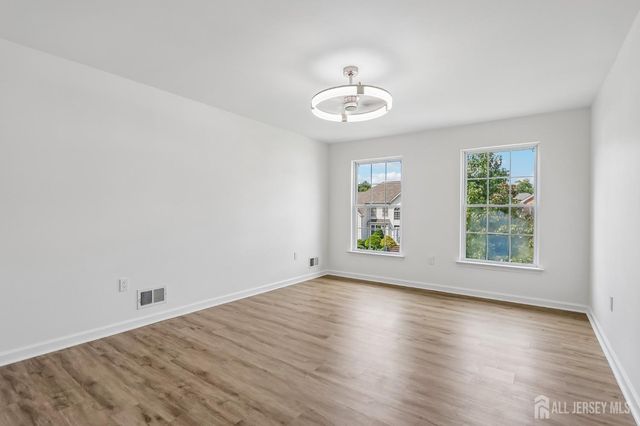 56 Chesapeake Road, South Brunswick, NJ 08852